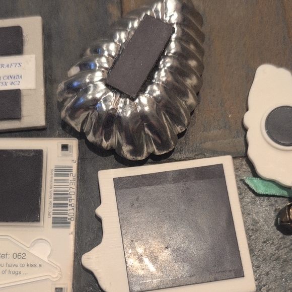 Assorted Decorative Magnets Set - Picture 10 of 10